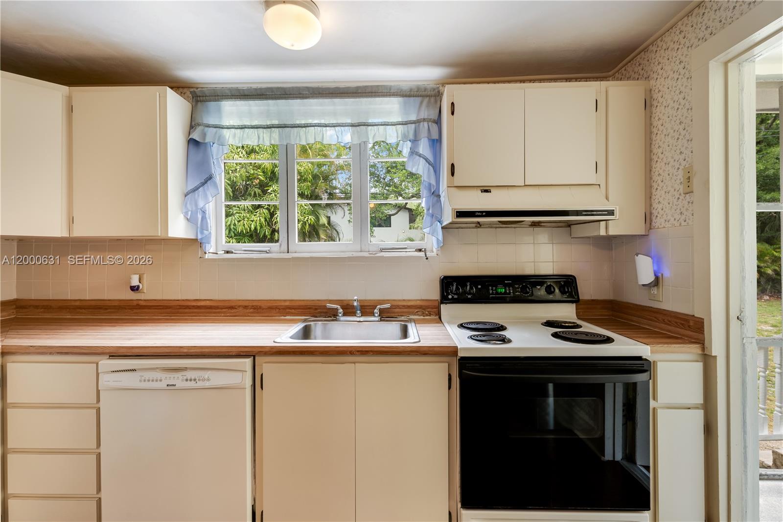 7201 SW 166th St Palmetto Bay, FL 33157