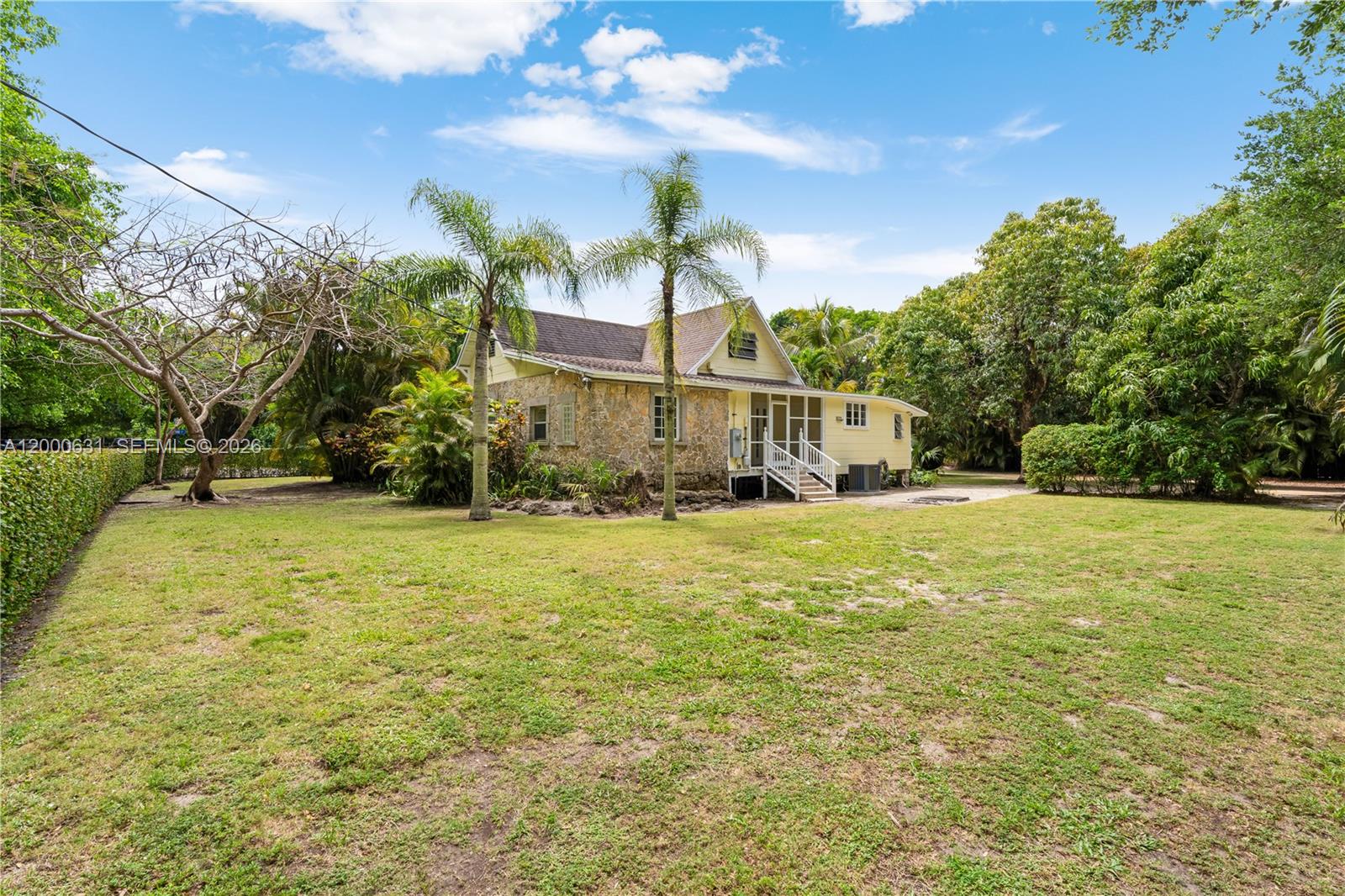 7201 SW 166th St Palmetto Bay, FL 33157