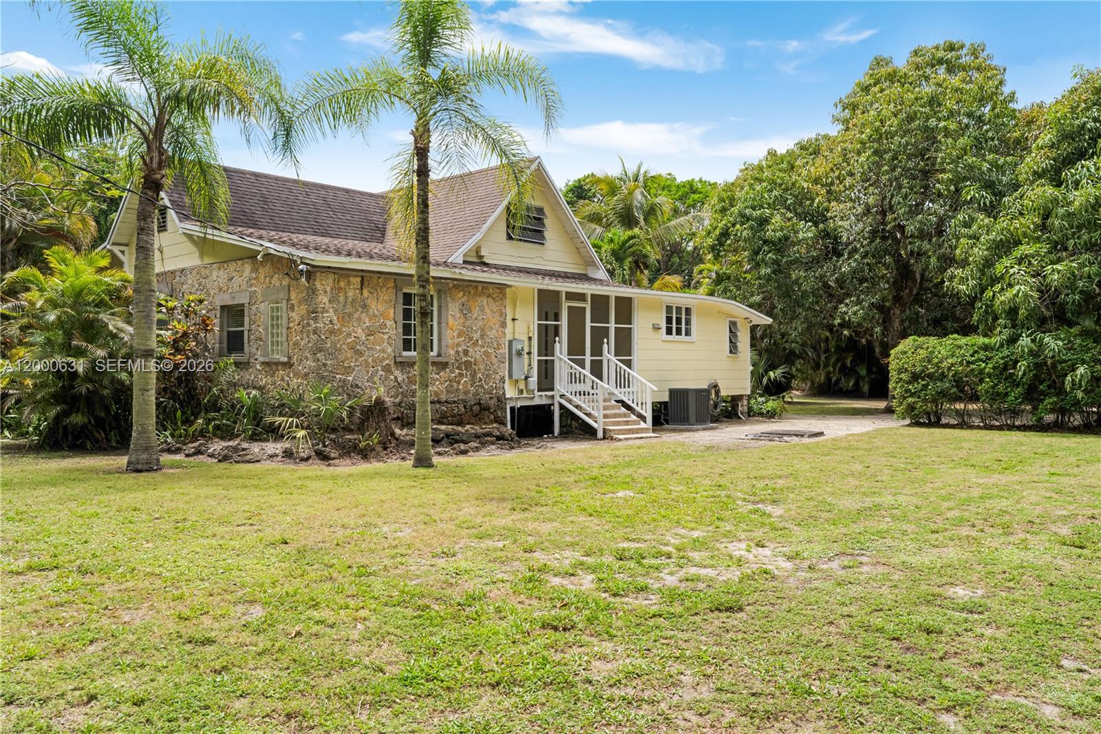 7201 SW 166th St Palmetto Bay, FL 33157