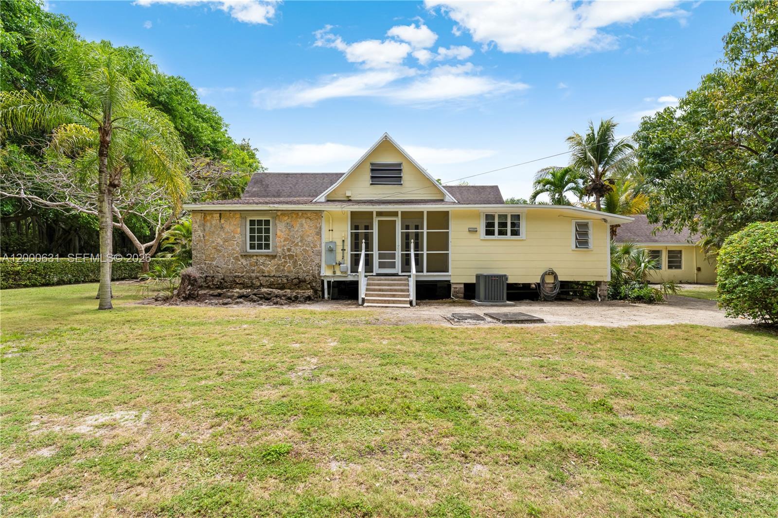 7201 SW 166th St Palmetto Bay, FL 33157