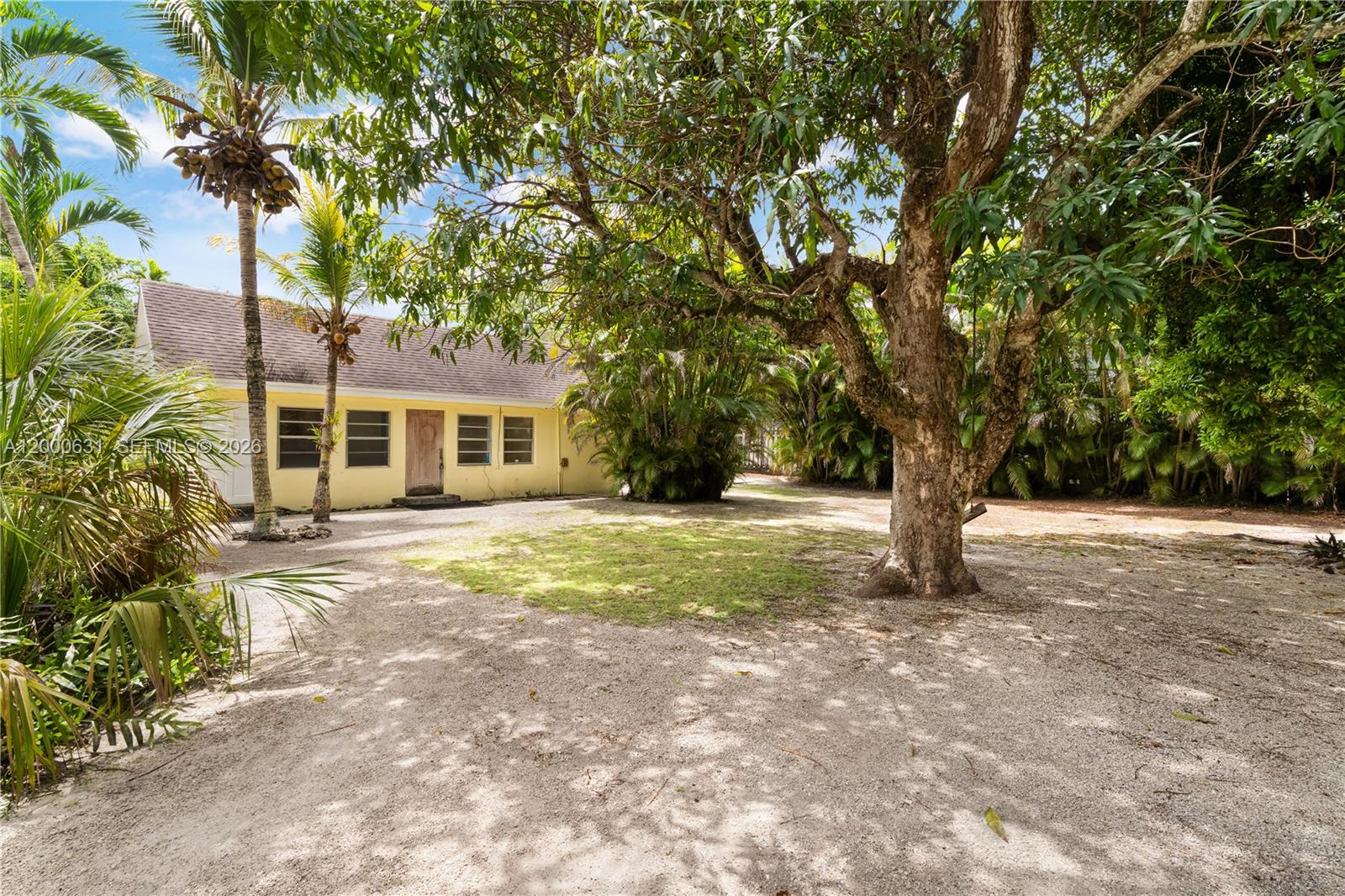 7201 SW 166th St Palmetto Bay, FL 33157