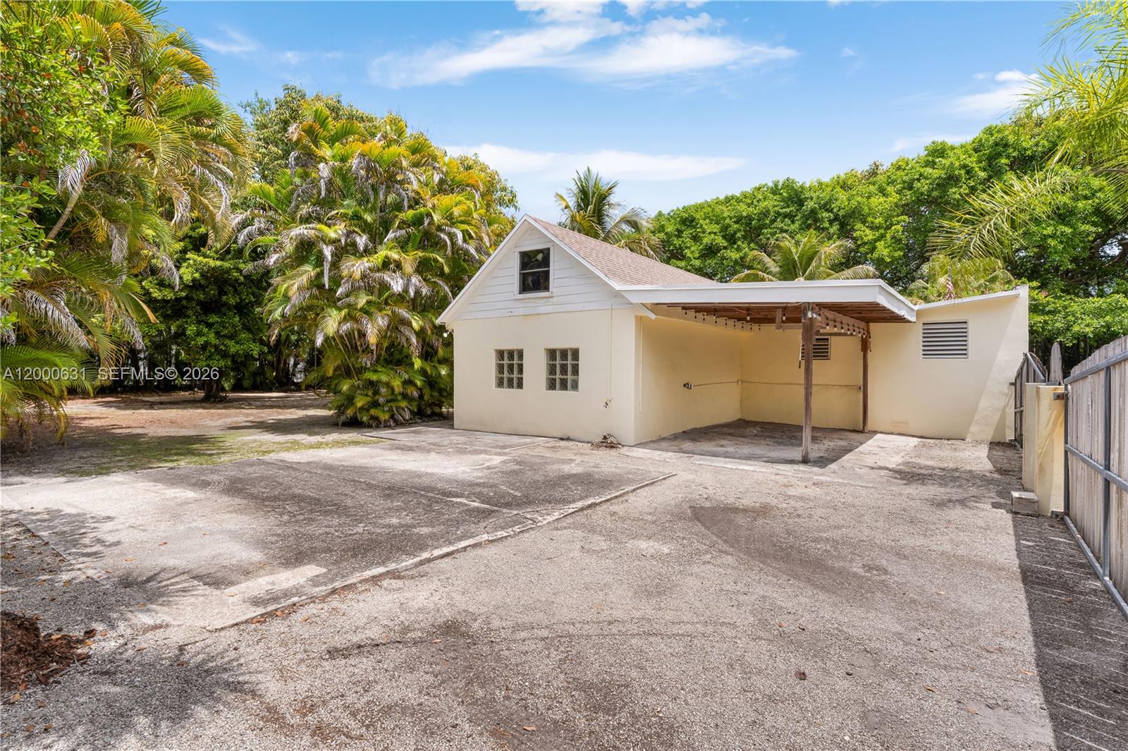 7201 SW 166th St Palmetto Bay, FL 33157