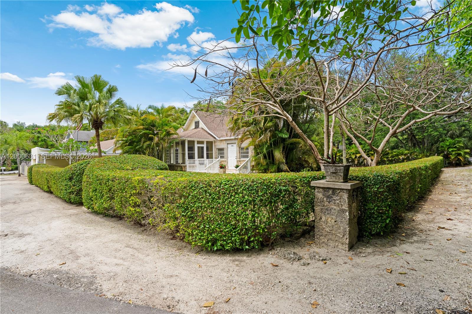 7201 SW 166th St Palmetto Bay, FL 33157