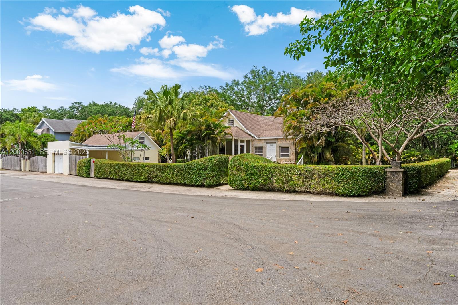 7201 SW 166th St Palmetto Bay, FL 33157