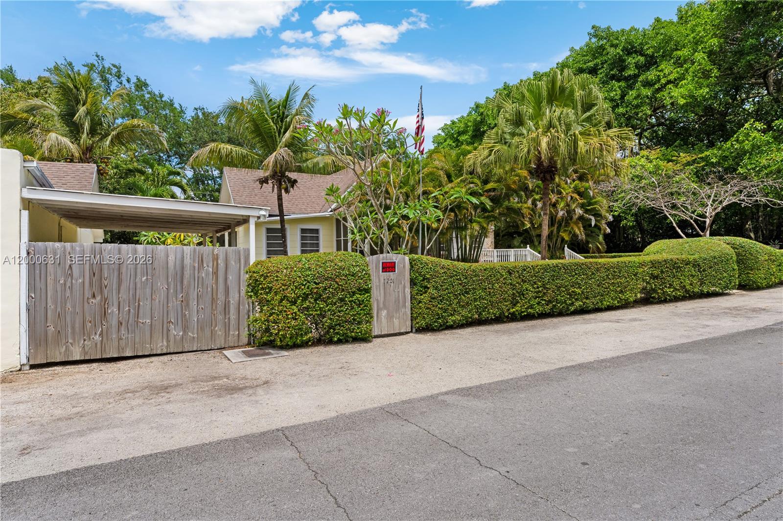 7201 SW 166th St Palmetto Bay, FL 33157