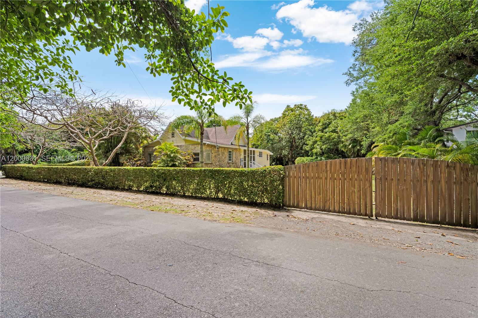 7201 SW 166th St Palmetto Bay, FL 33157