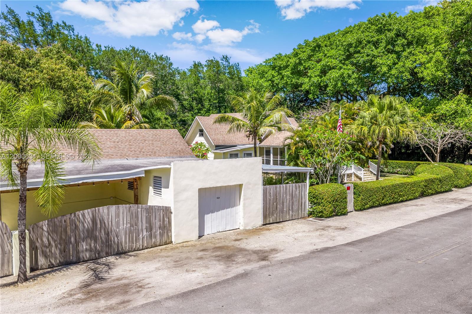 7201 SW 166th St Palmetto Bay, FL 33157