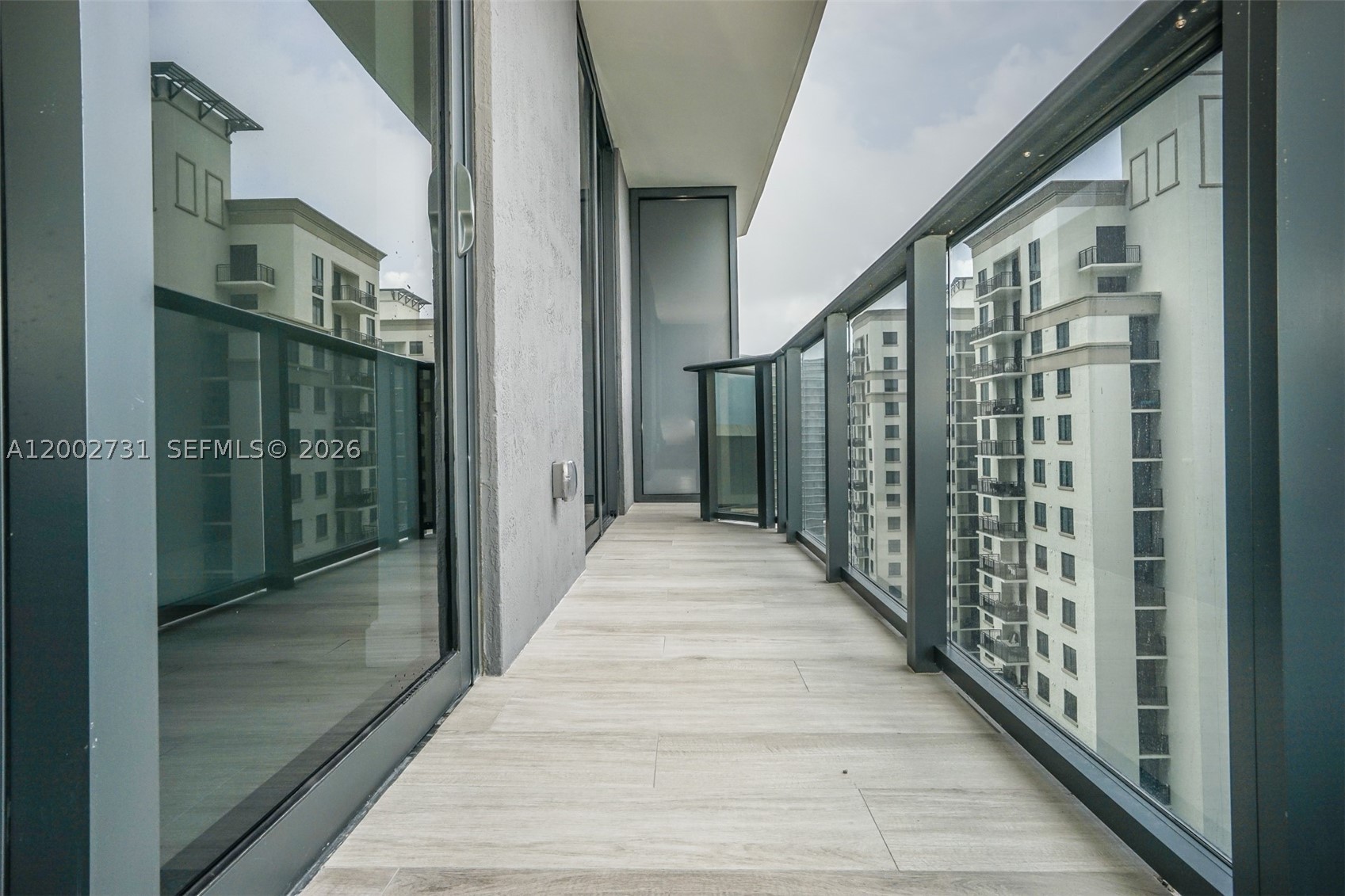 image Brickell Heights West13