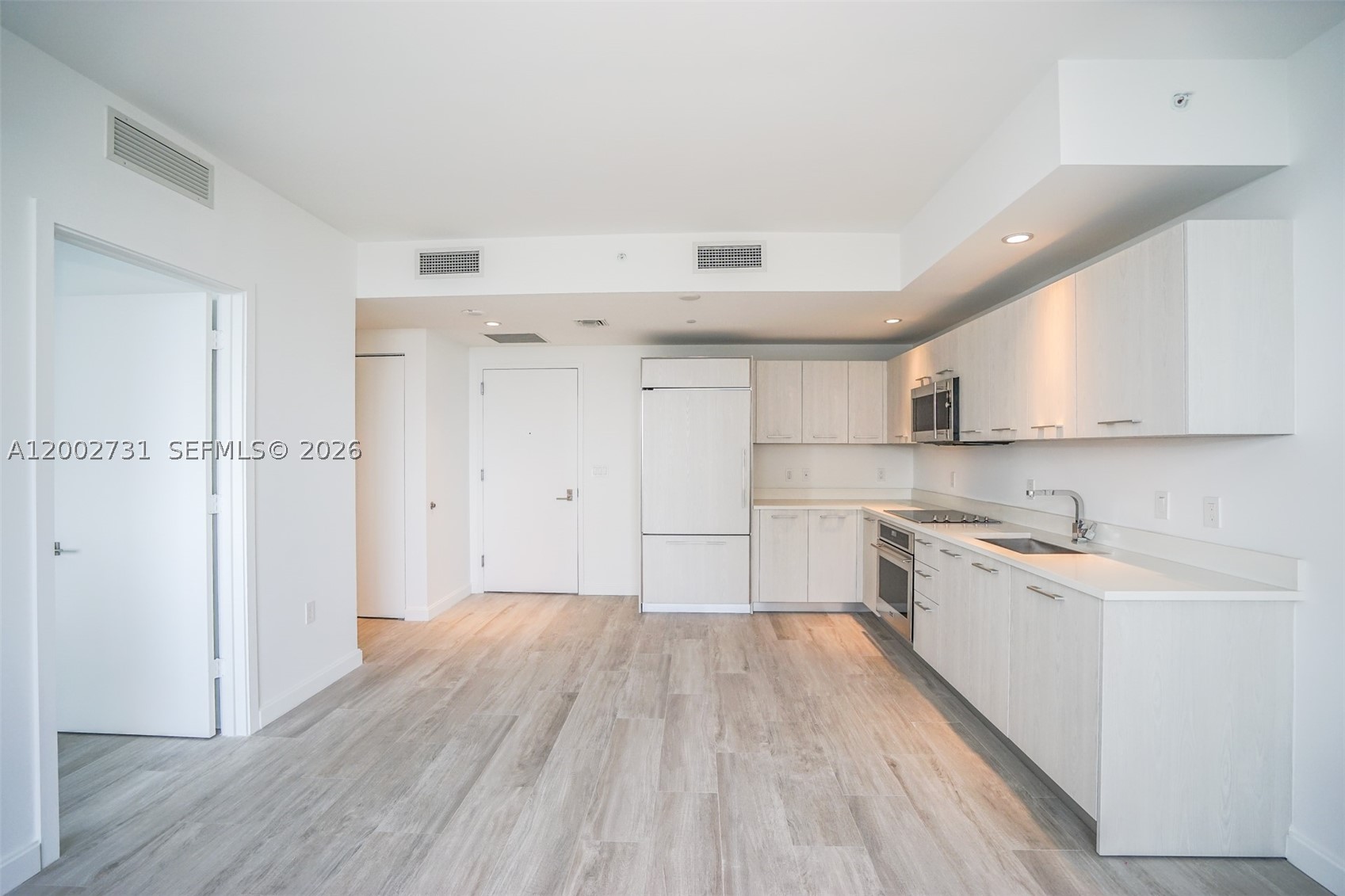 image Brickell Heights West1