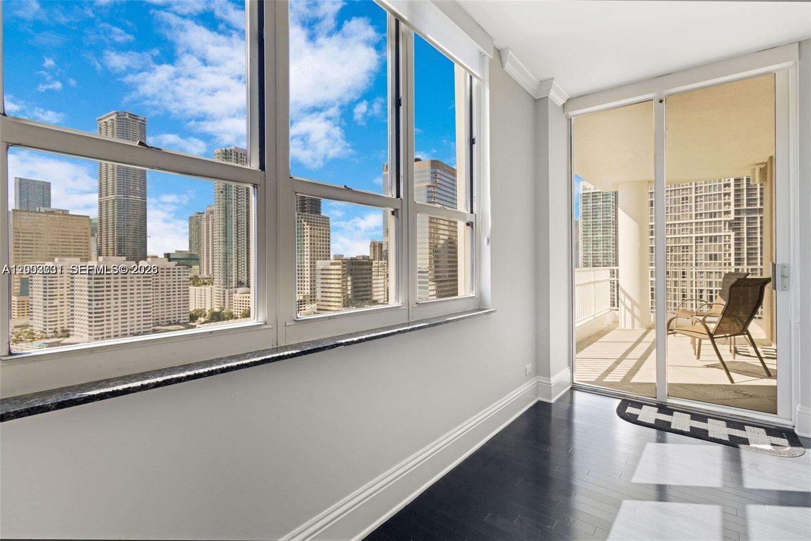 image Courvoisier Courts11