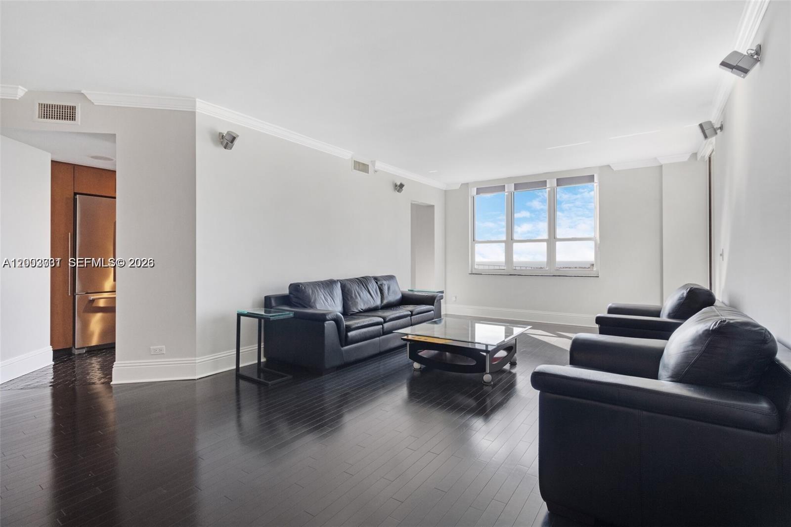 image Courvoisier Courts14