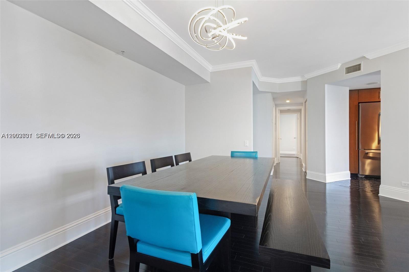 image Courvoisier Courts17