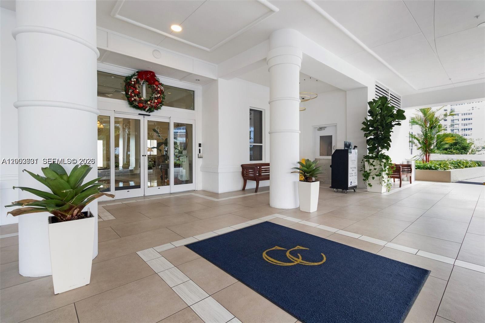 image Courvoisier Courts33