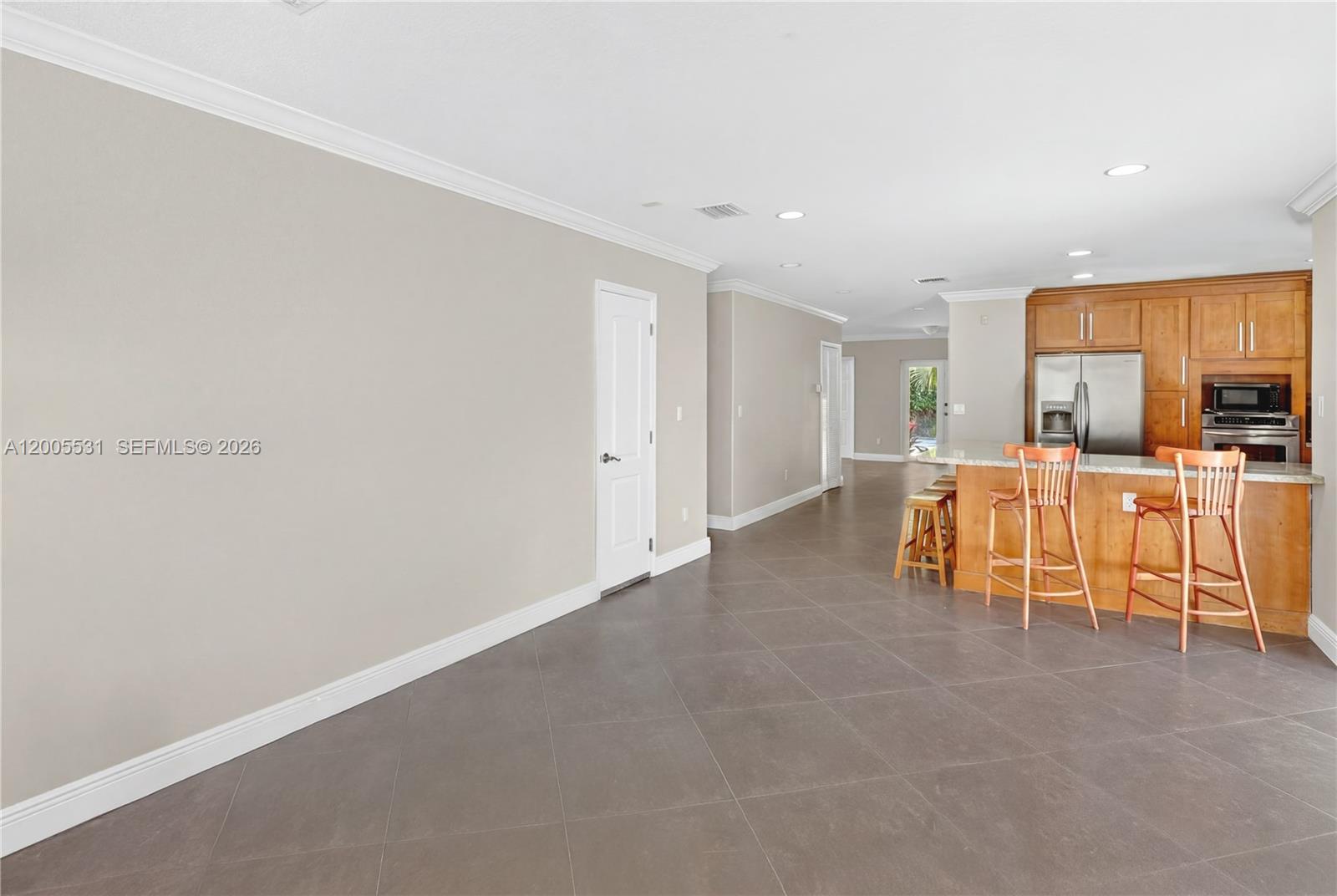 5310 SW 72th St Miami, FL 33143