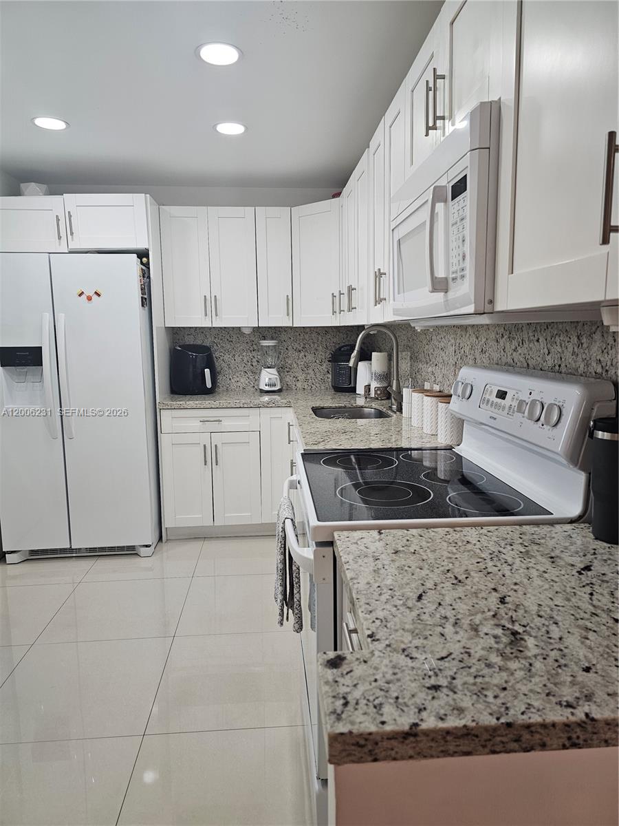 20400 W Country Clb Dr #315