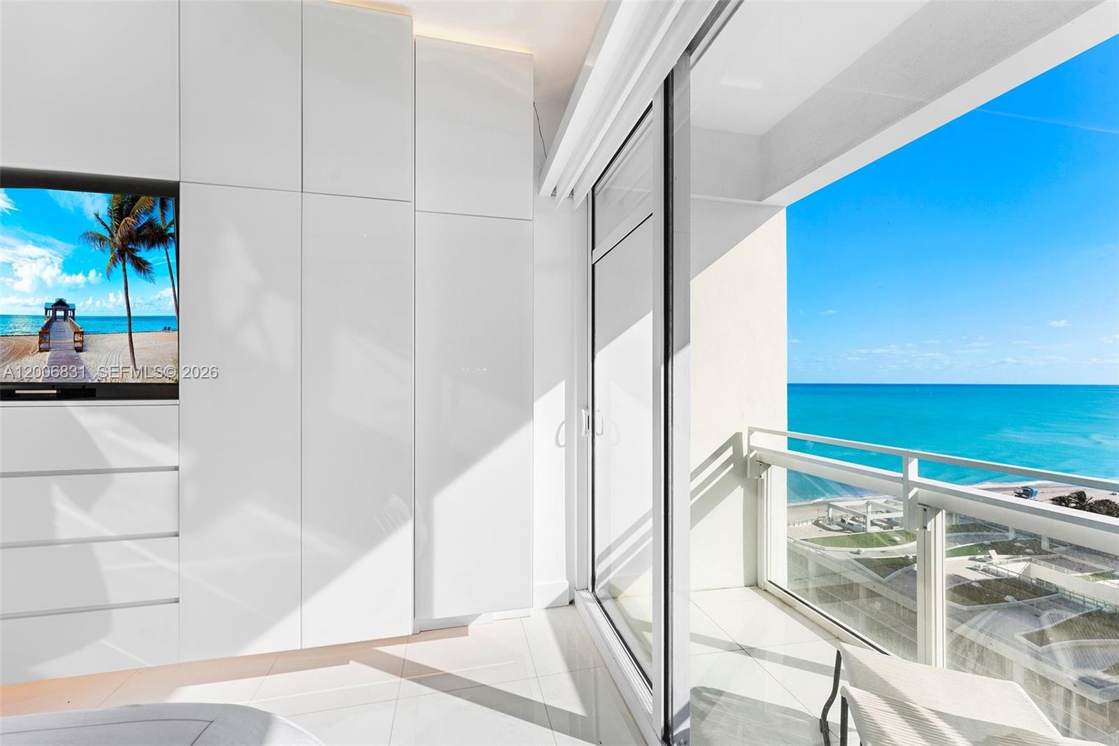 6801 Collins Ave #PH01/02 Miami Beach, FL 33141