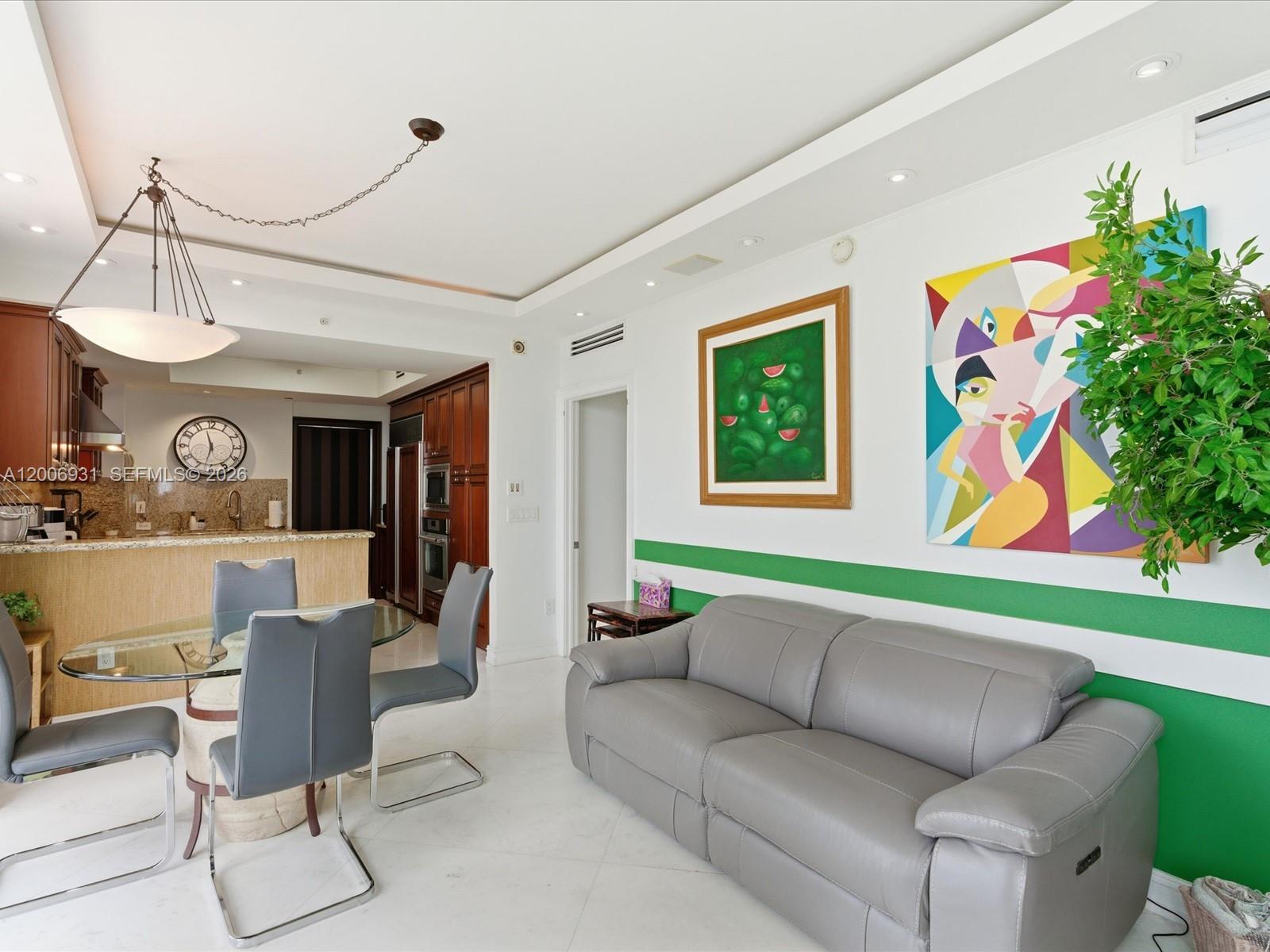 17875 Collins Ave #1501 Sunny Isles Beach, FL 33160