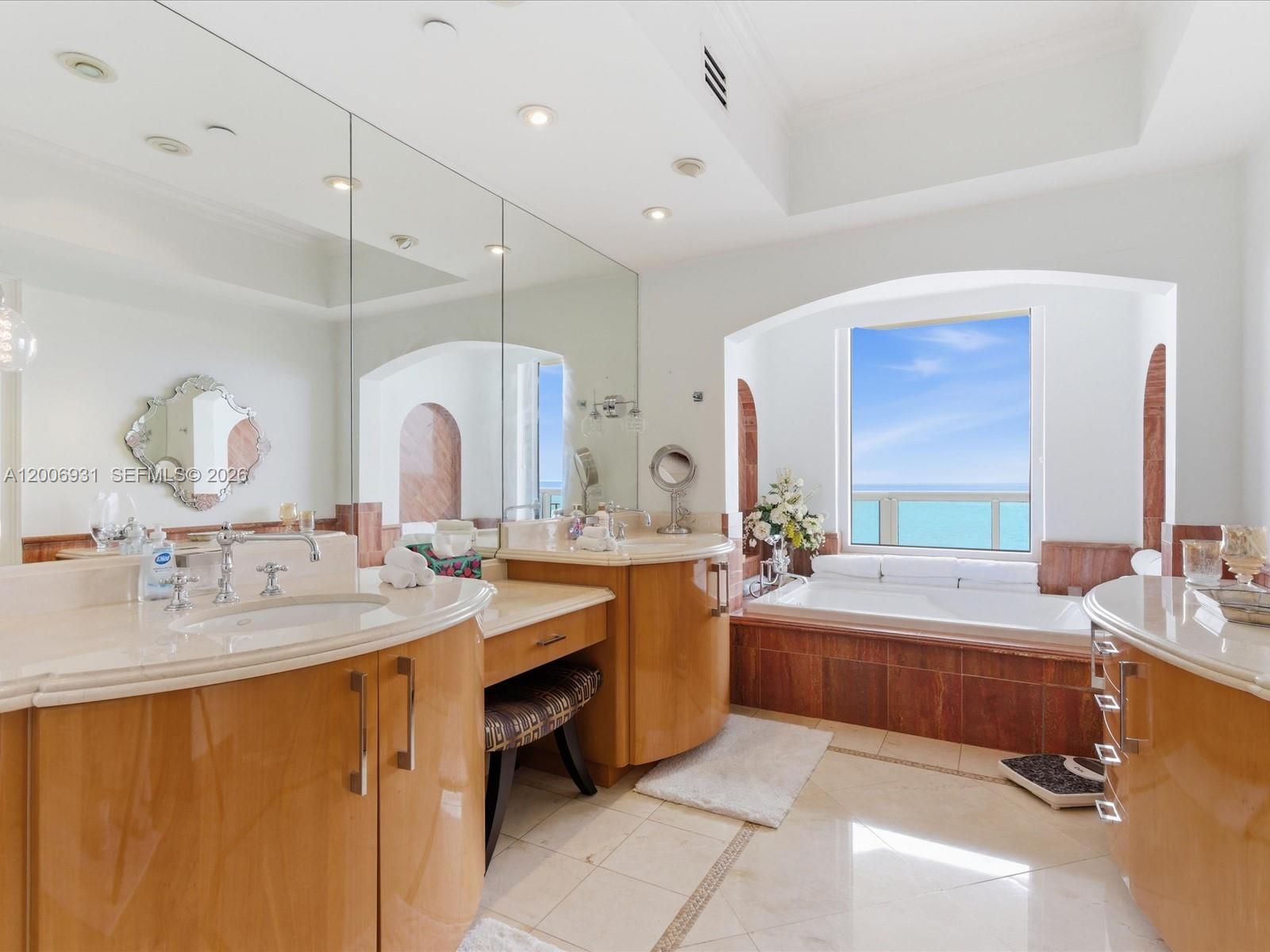 17875 Collins Ave #1501 Sunny Isles Beach, FL 33160