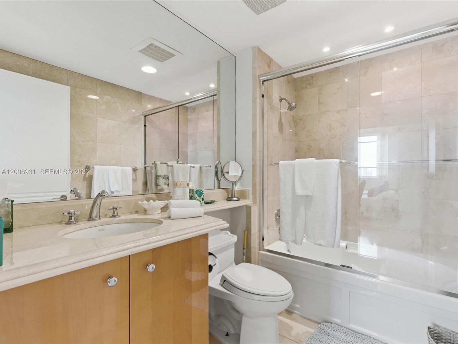 17875 Collins Ave #1501 Sunny Isles Beach, FL 33160