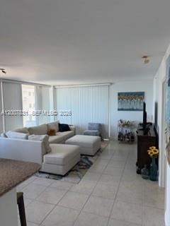 image The Mark on Brickell23