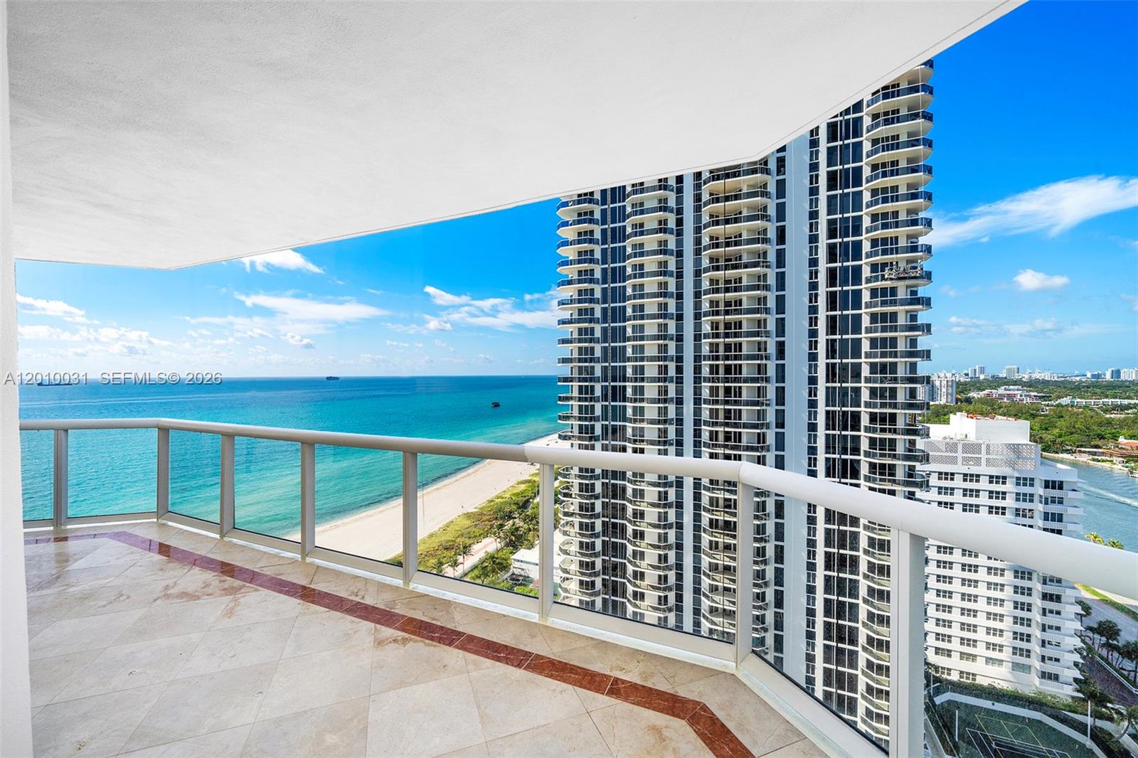 image Blue Diamond17