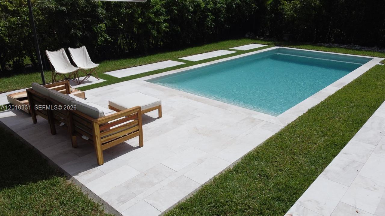 11 Veragua Ave Coral Gables, FL 33134