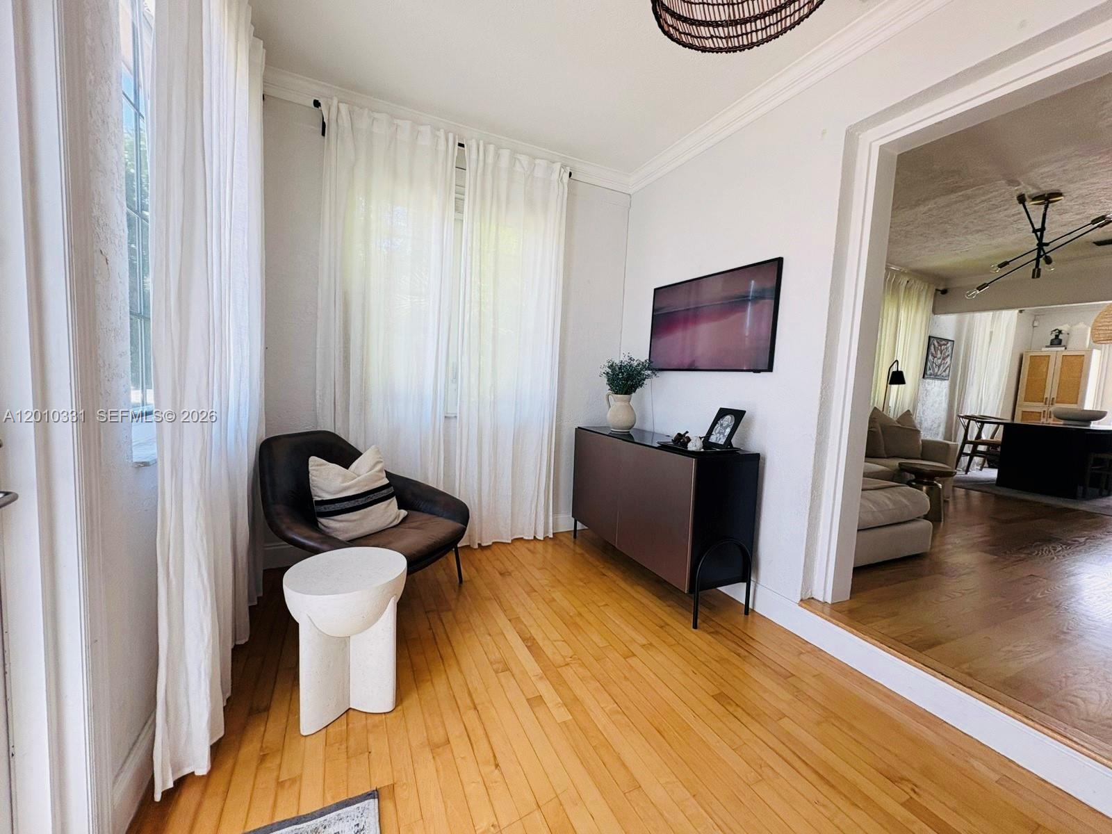 11 Veragua Ave Coral Gables, FL 33134
