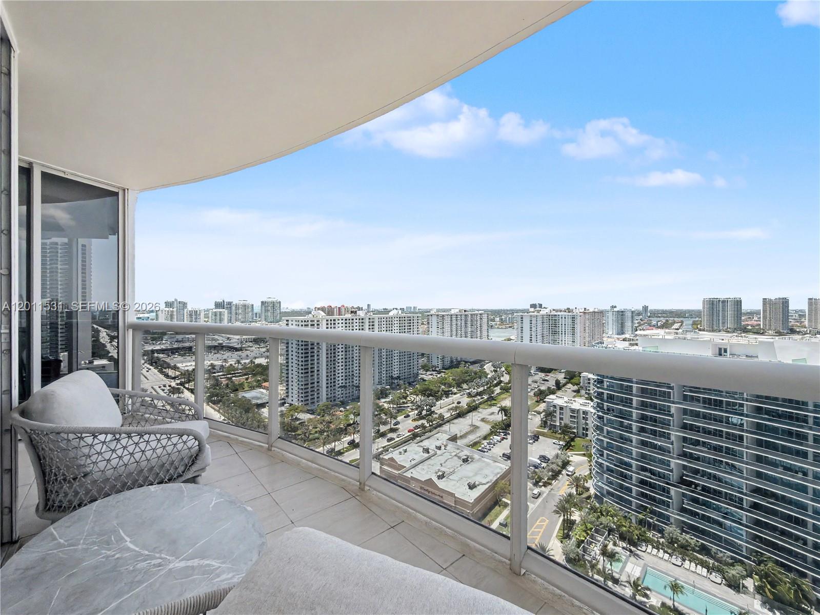 17555 Collins Ave #2501 Sunny Isles Beach, FL 33160