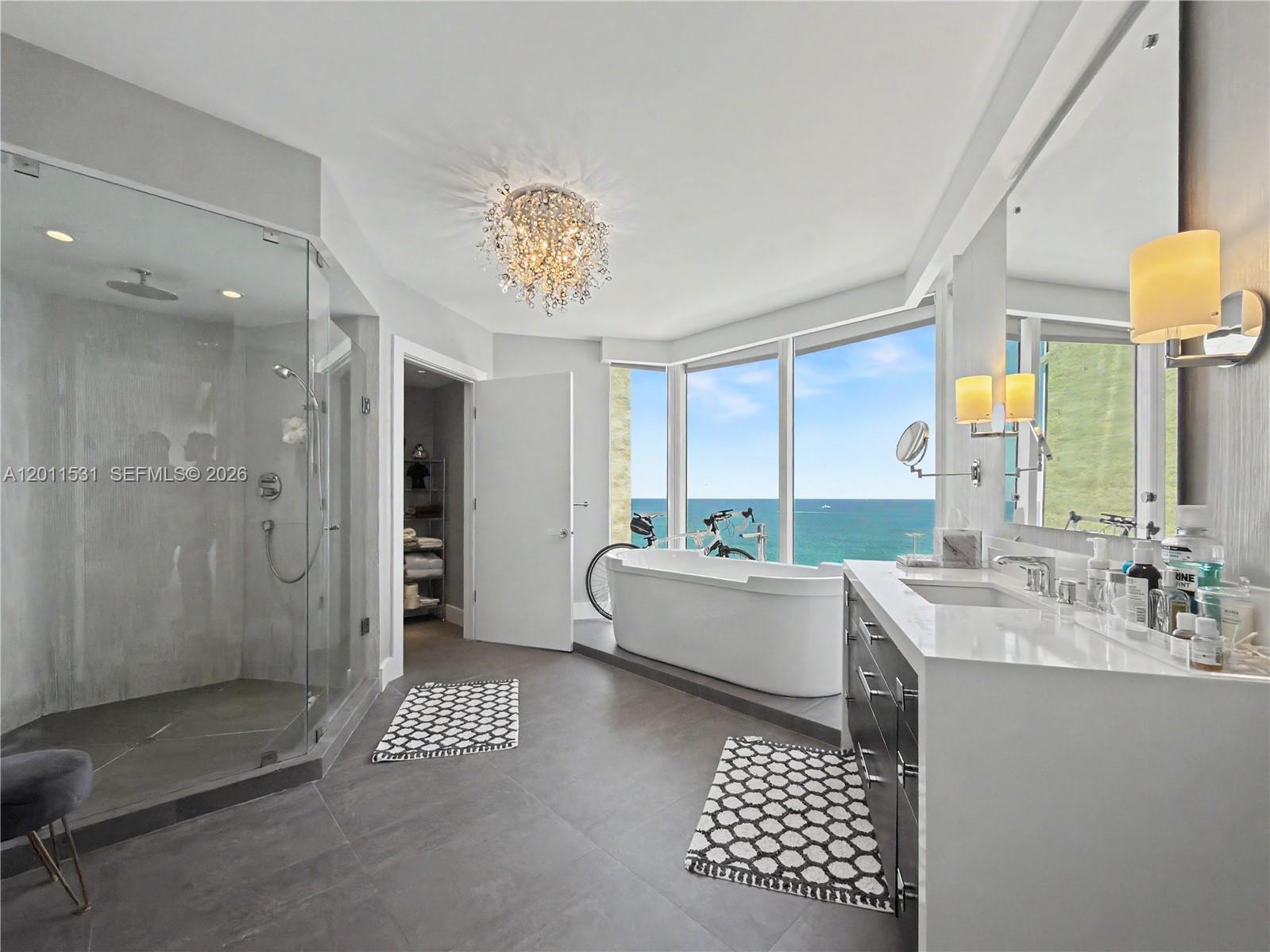 17555 Collins Ave #2501 Sunny Isles Beach, FL 33160