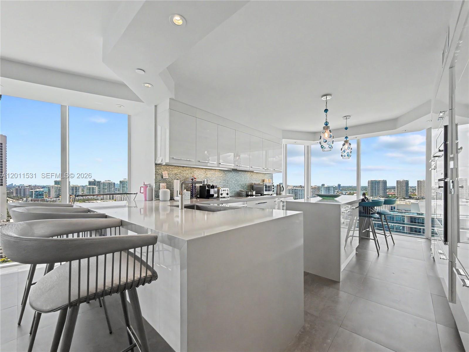 17555 Collins Ave #2501 Sunny Isles Beach, FL 33160