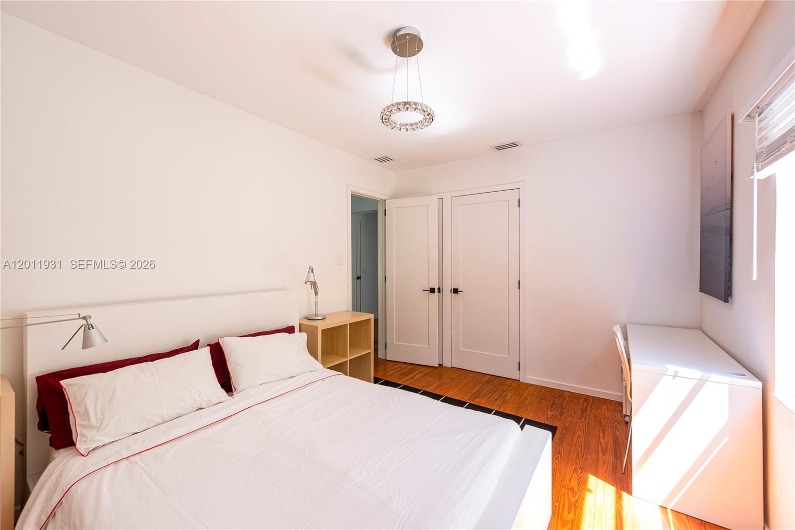 3655 Oak Ave #3655 Miami, FL 33133