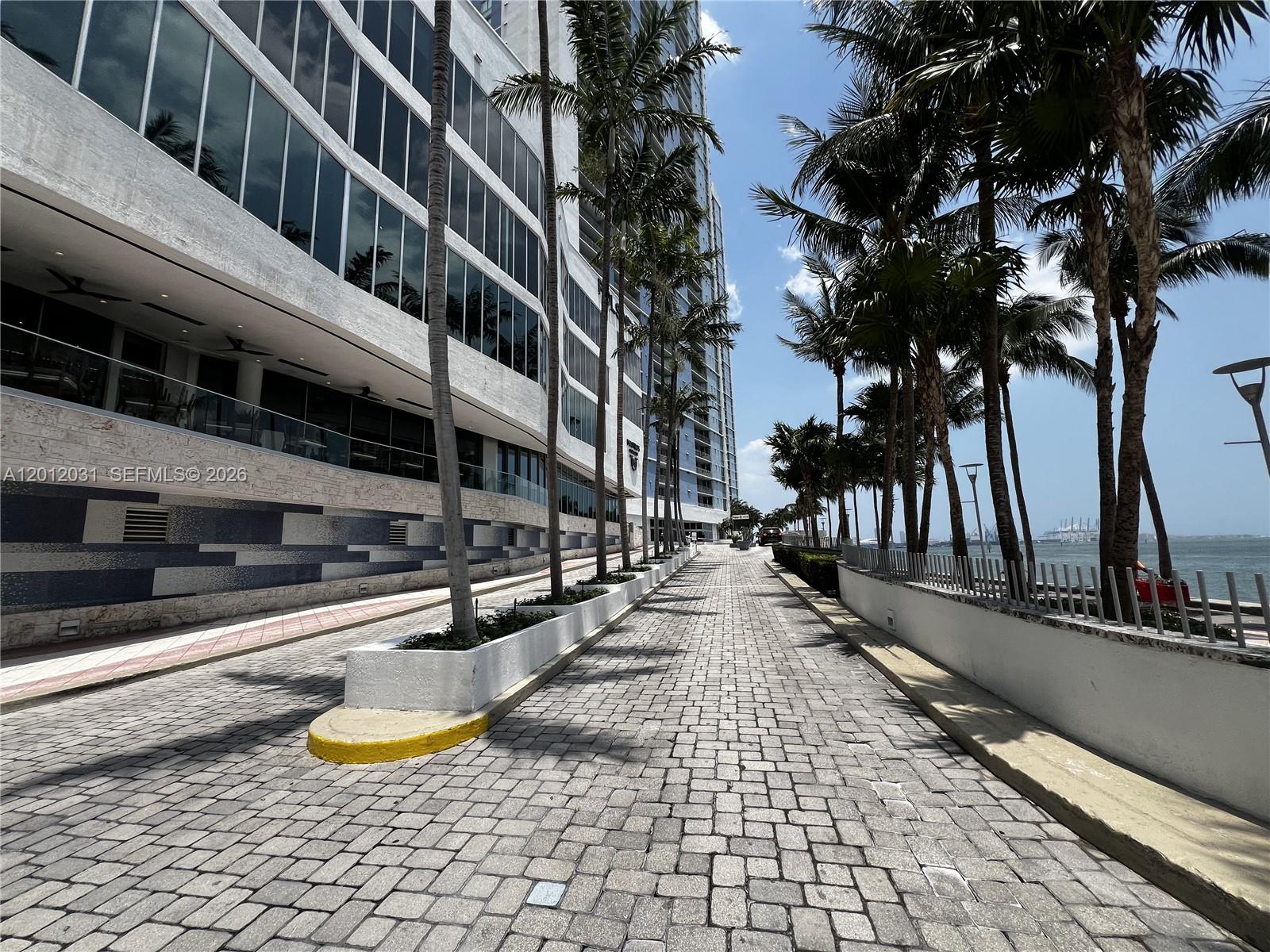 335 S Biscayne Blvd #2900