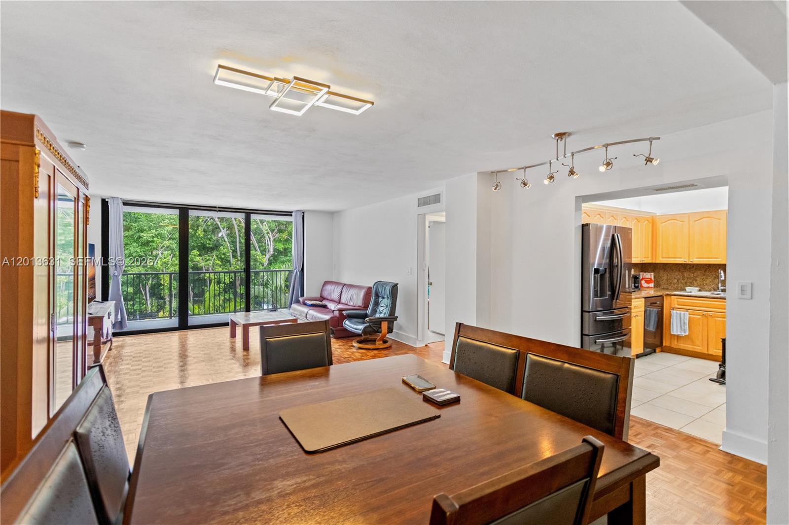 101 Ocean Ln Dr #209 Key Biscayne, FL 33149
