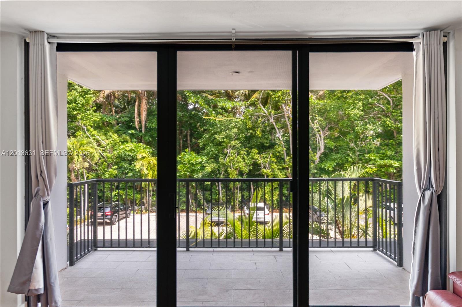 101 Ocean Ln Dr #209 Key Biscayne, FL 33149