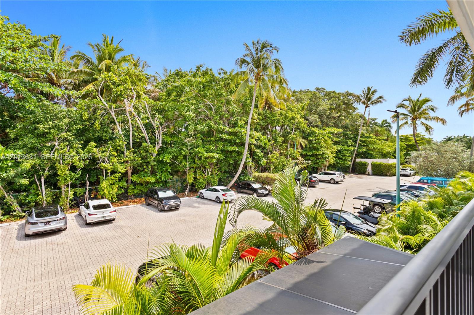 101 Ocean Ln Dr #209 Key Biscayne, FL 33149