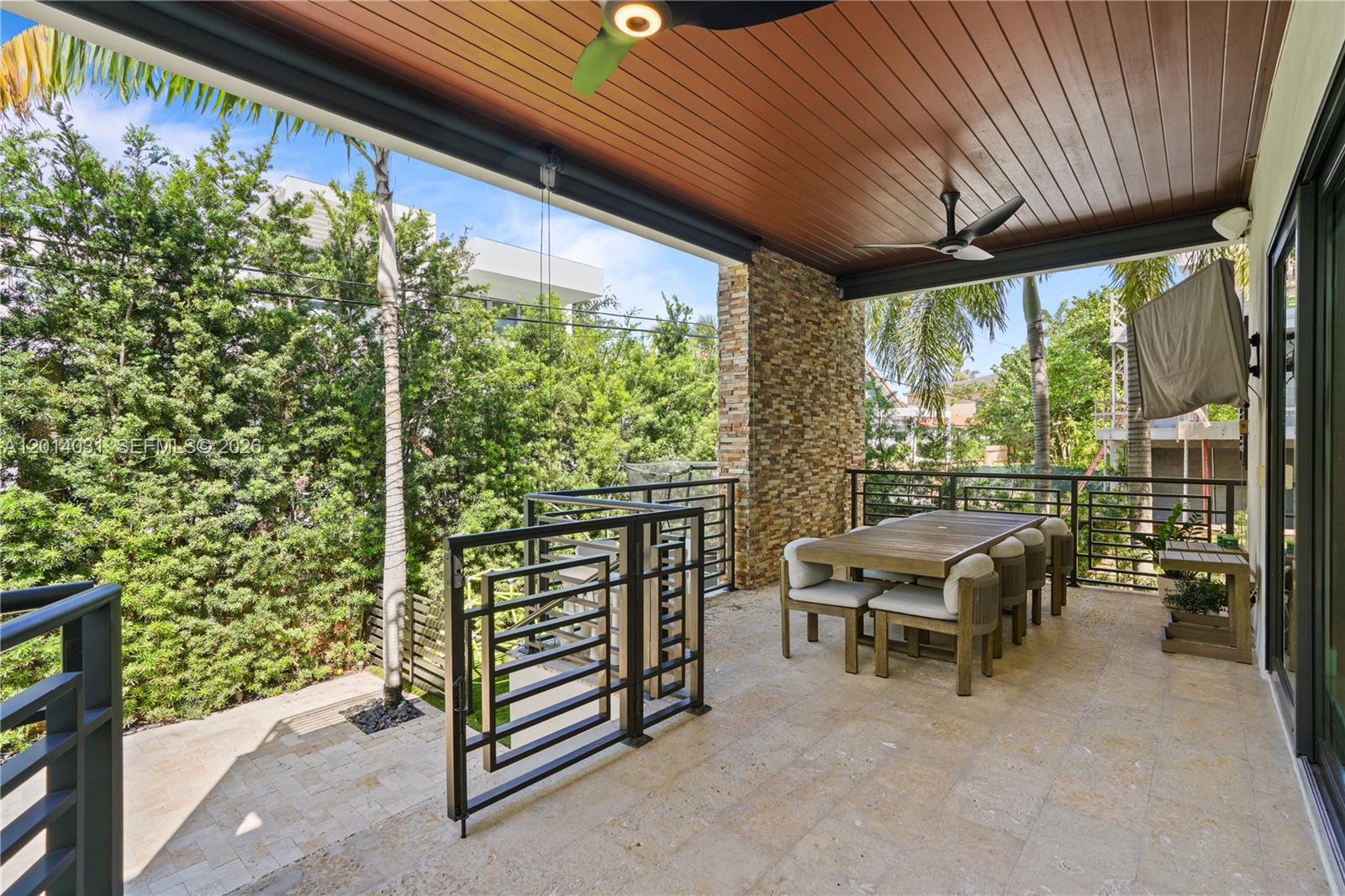 762 Fernwood Rd Key Biscayne, FL 33149