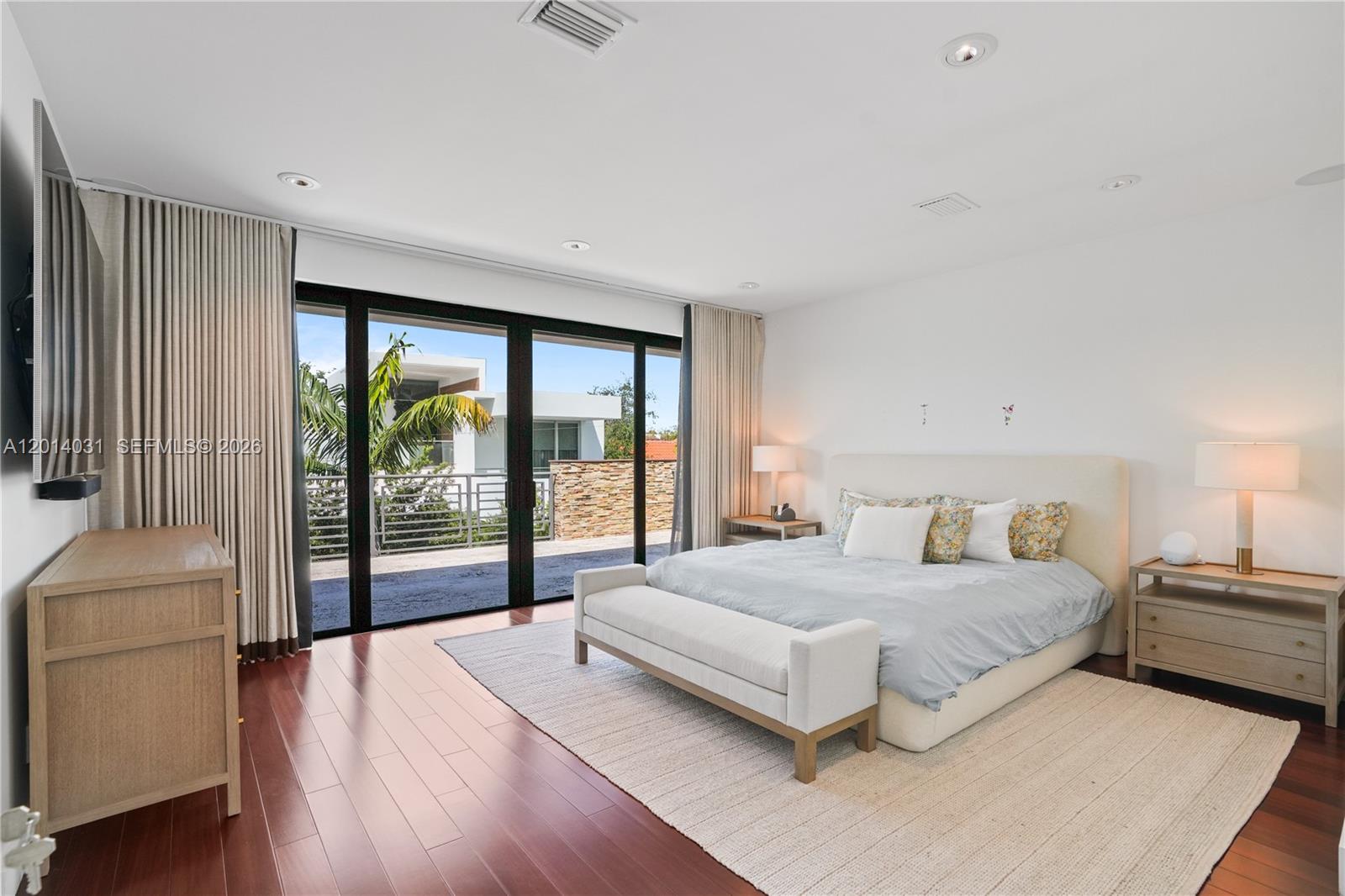 762 Fernwood Rd Key Biscayne, FL 33149
