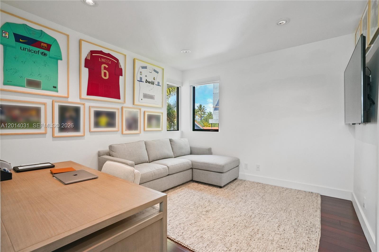 762 Fernwood Rd Key Biscayne, FL 33149