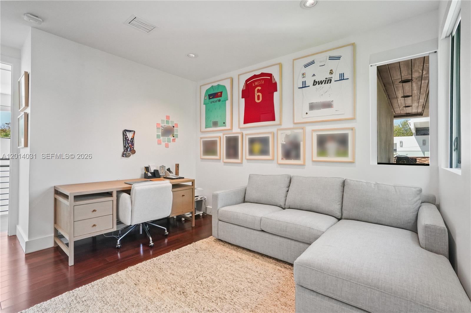 762 Fernwood Rd Key Biscayne, FL 33149