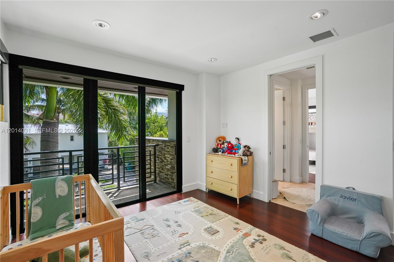 762 Fernwood Rd Key Biscayne, FL 33149