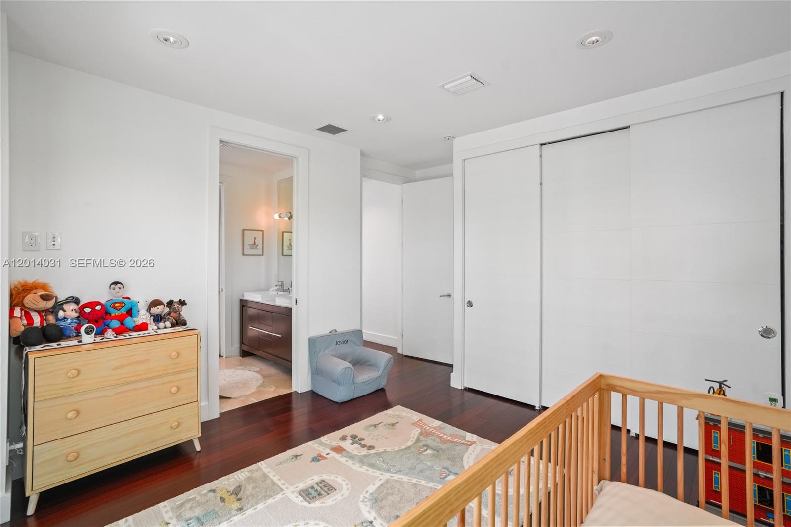 762 Fernwood Rd Key Biscayne, FL 33149