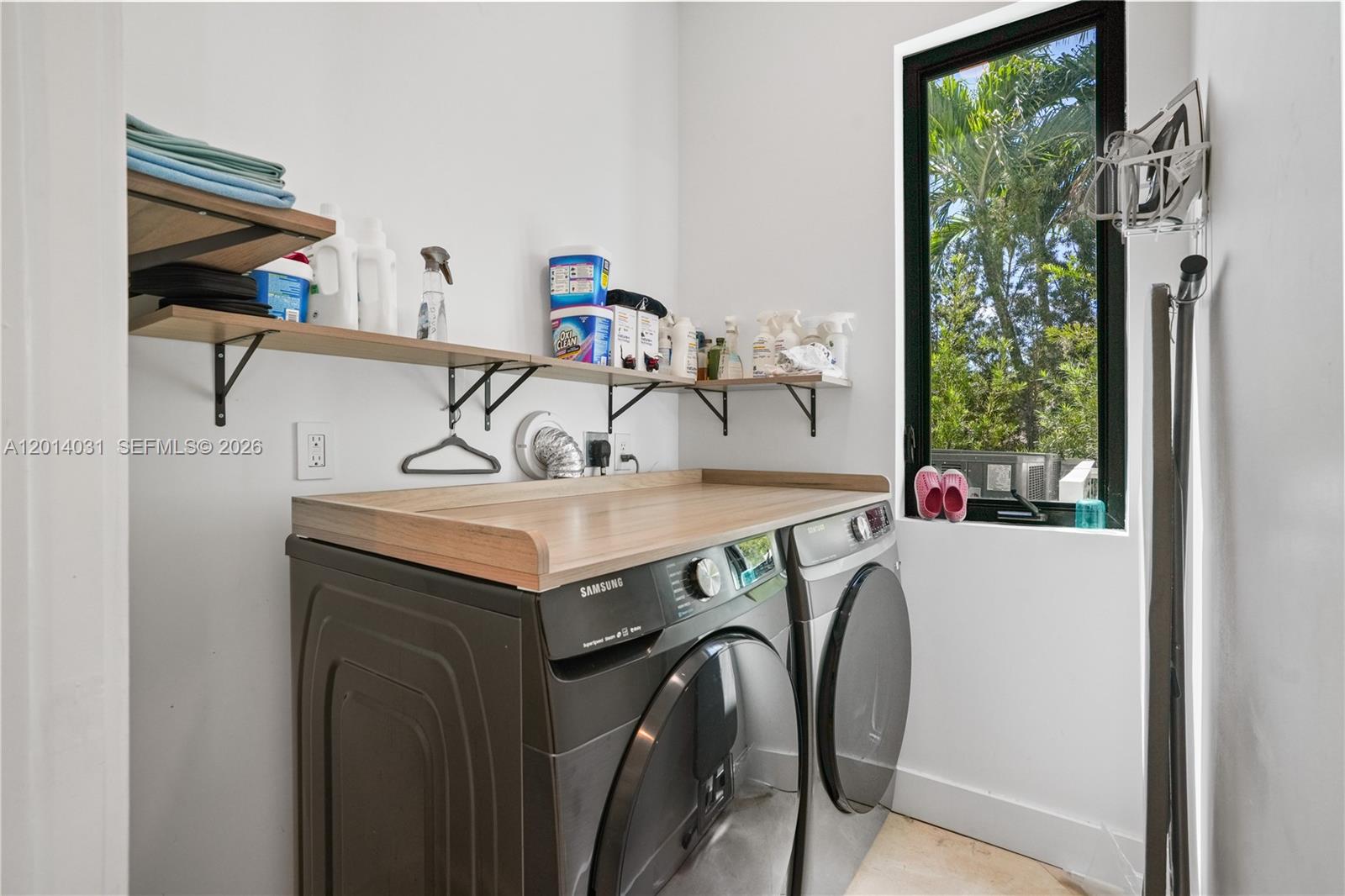 762 Fernwood Rd Key Biscayne, FL 33149