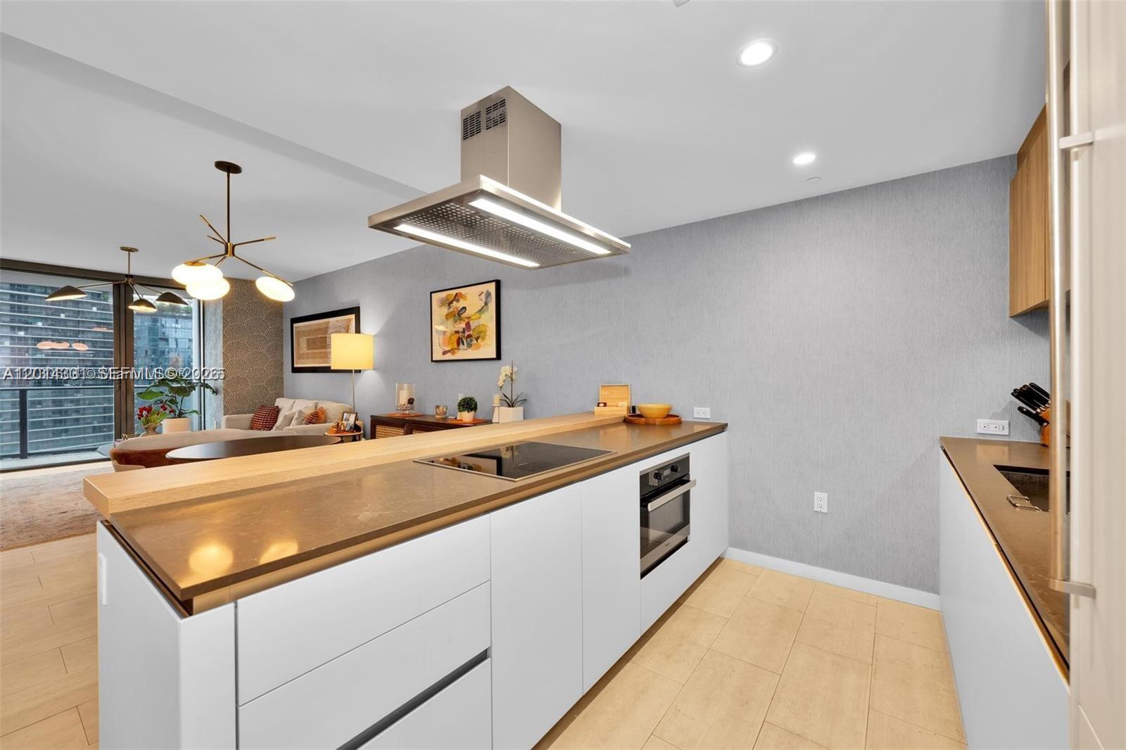 image Brickell Flatiron9