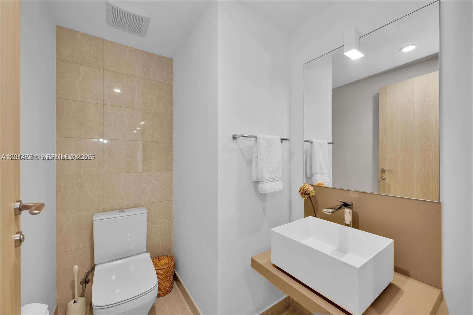 image Brickell Flatiron15