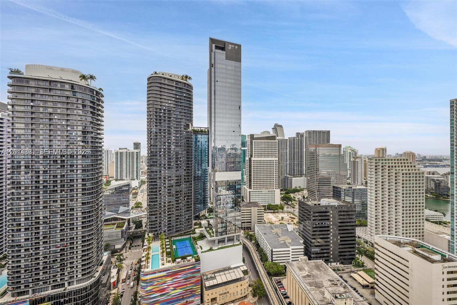 image Brickell Flatiron17
