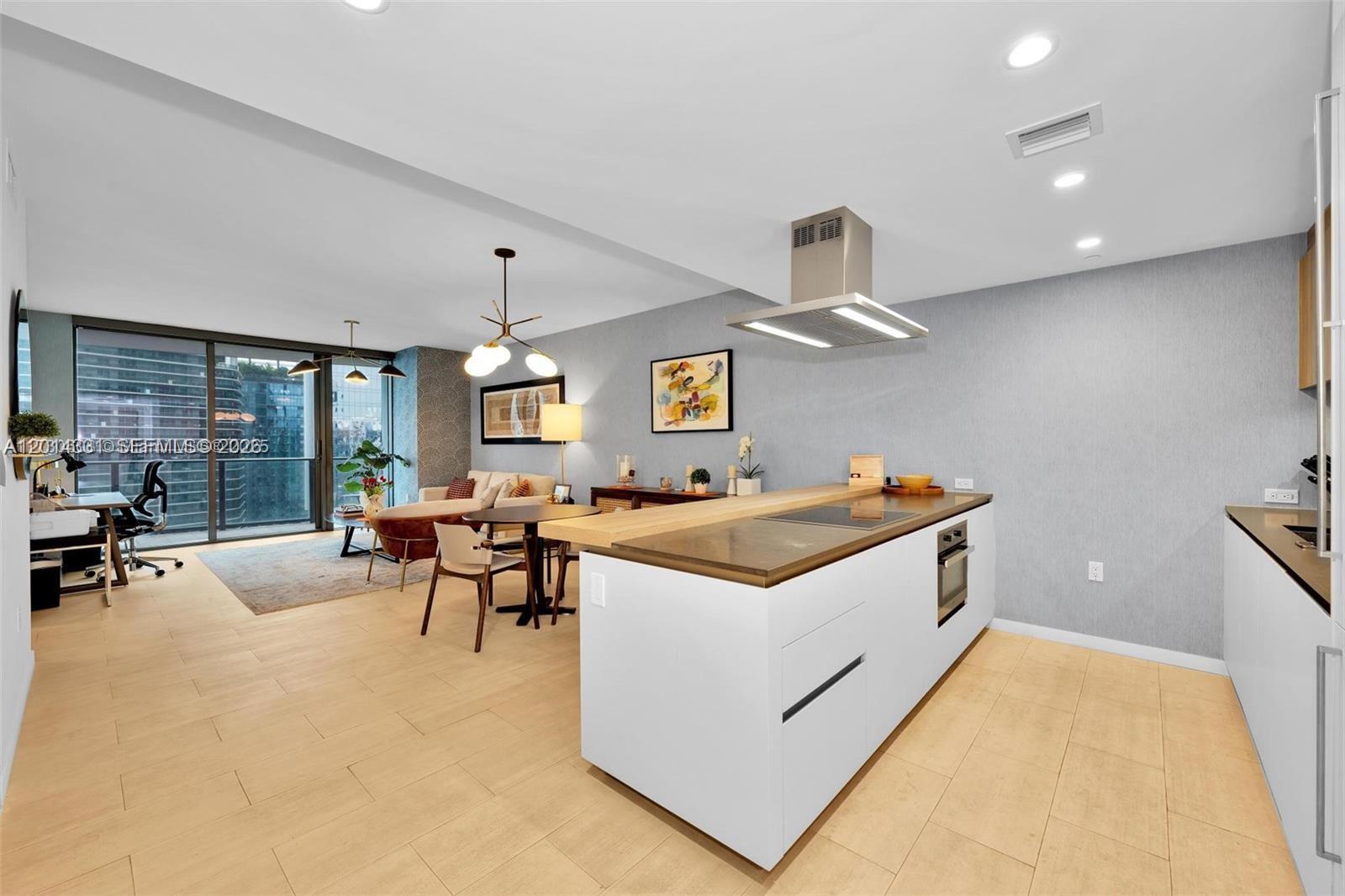 image Brickell Flatiron1