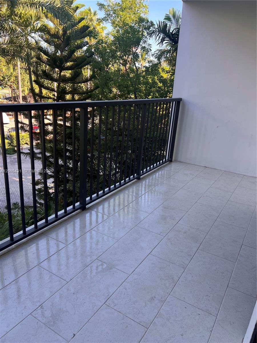 55 Ocean Ln Dr #3030 Key Biscayne, FL 33149