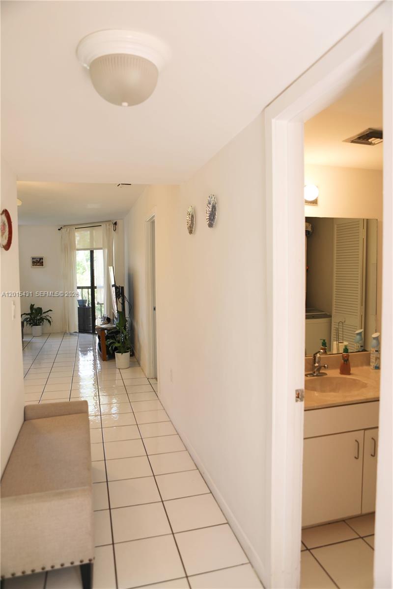 55 Ocean Ln Dr #3030 Key Biscayne, FL 33149