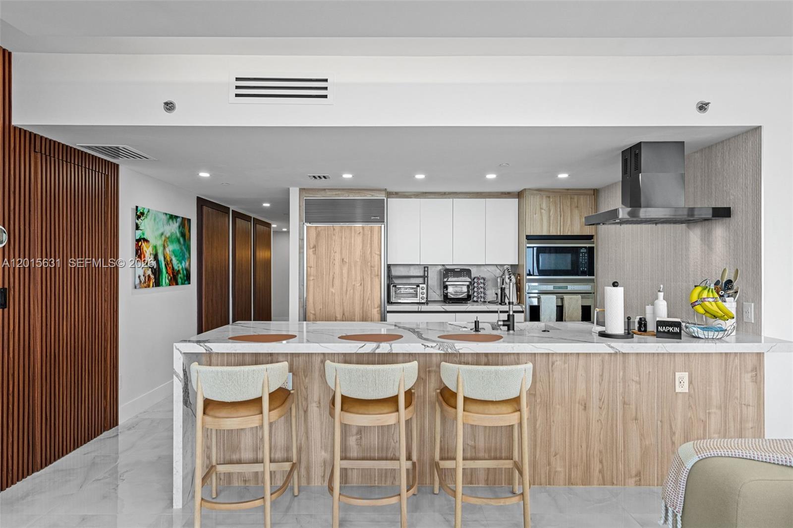 465 Brickell Ave #3301 Miami, FL 33131