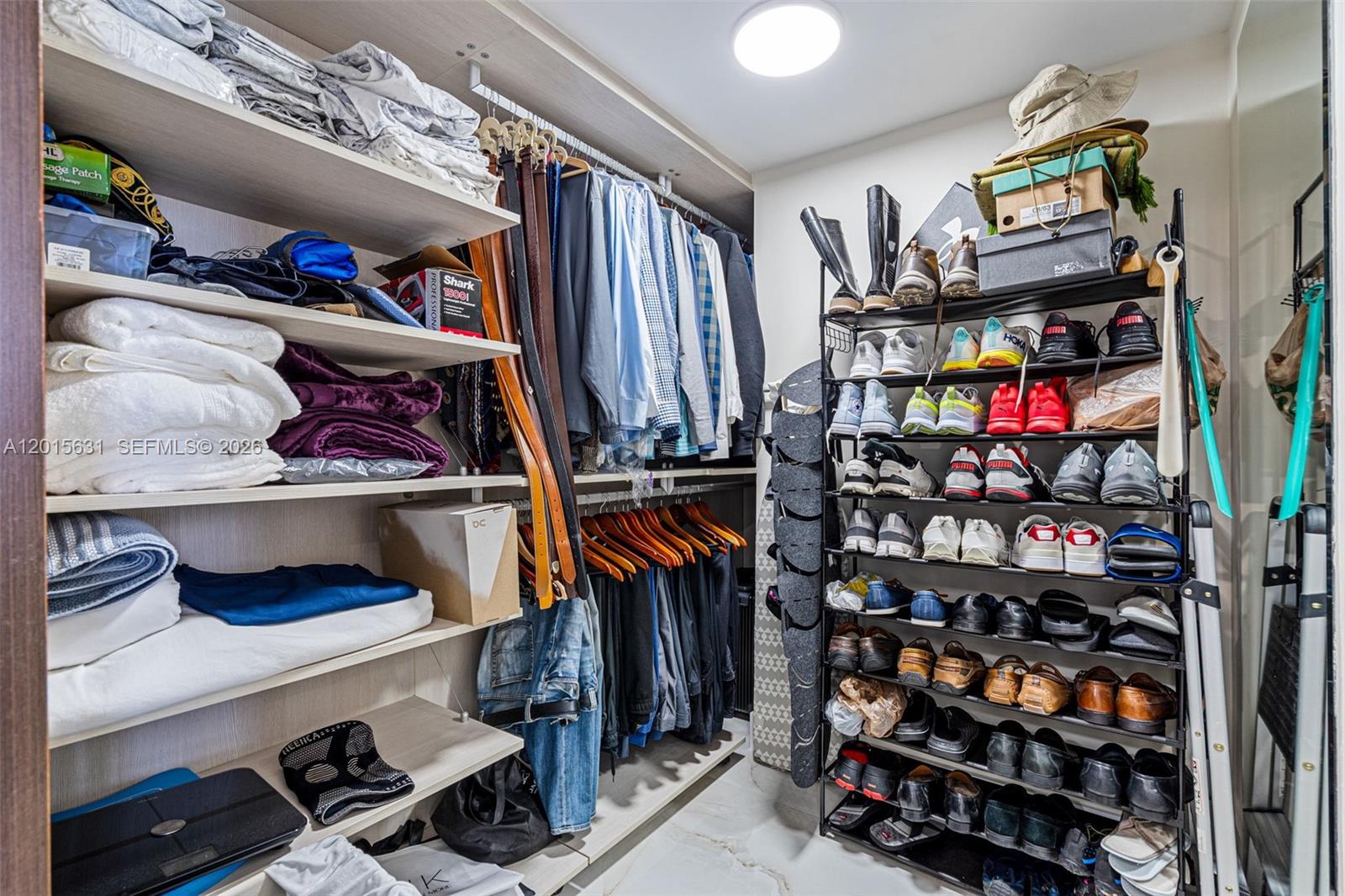 465 Brickell Ave #3301 Miami, FL 33131